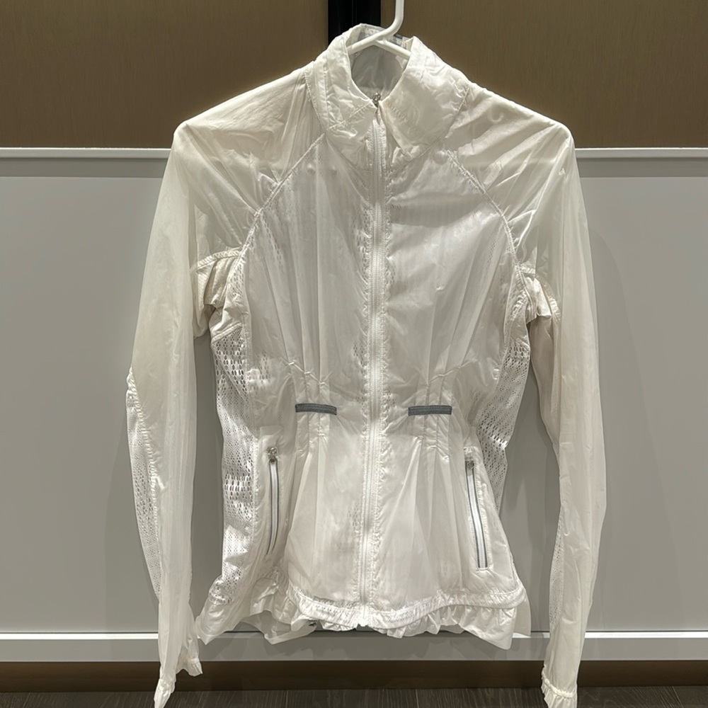Thin shell jacket